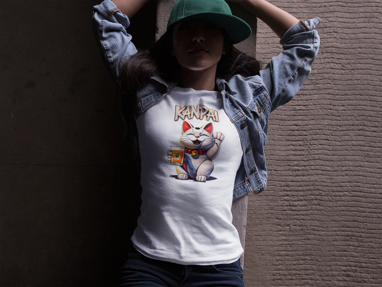 MANEKI BEER II - Classic Womens Crewneck T-shirt Felinamia