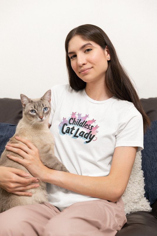 CHILDLESS CAT LADY - Classic Women's Crewneck T-shirt