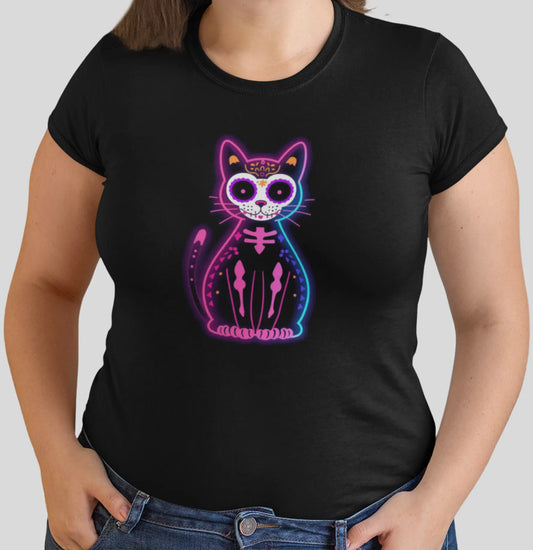 Close-up of Muertos Neon T-Shirt – abstract cat graphic with rounded lines and vibrant neon retrowave tones.