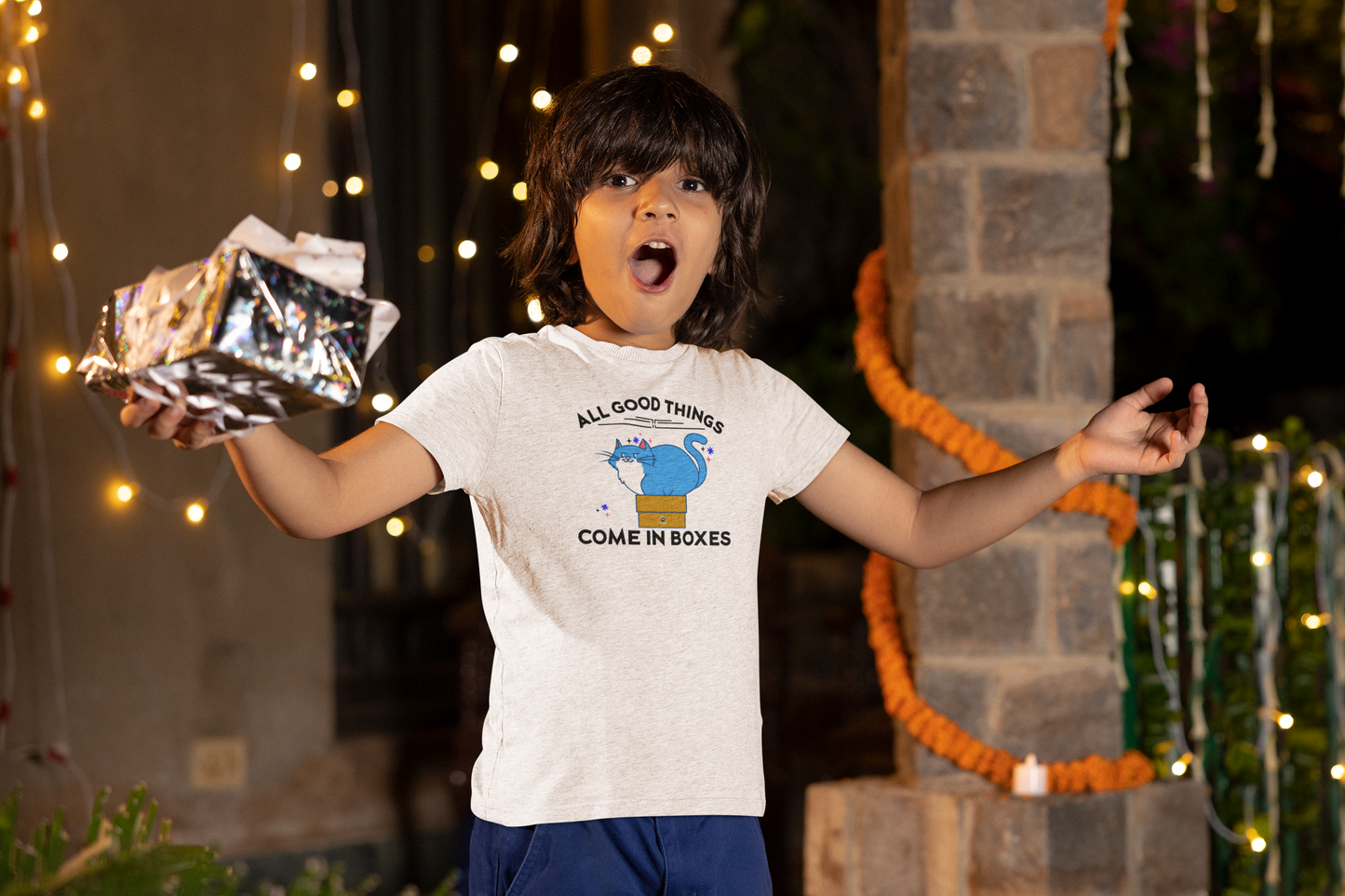 BOX LIFE - Classic Kids Crewneck T-shirt